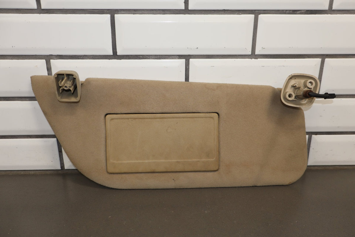 2005 Ford F-250 Super Duty Lariat Sun Visor Pair Left/Right Pebble AQ