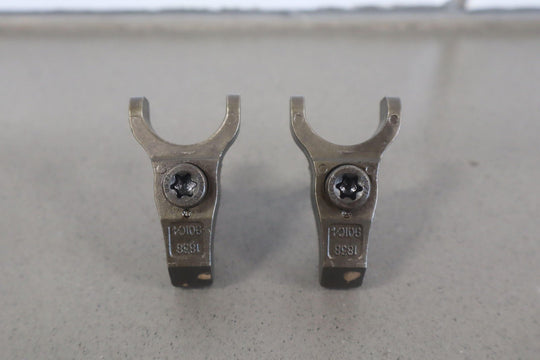 2005 Ford F250 6.0 Powerstroke OEM Fuel Injector Hold Downs (8)