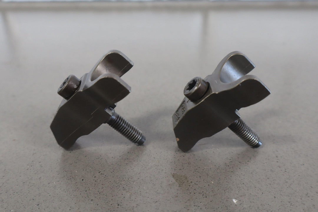 2005 Ford F250 6.0 Powerstroke OEM Fuel Injector Hold Downs (8)