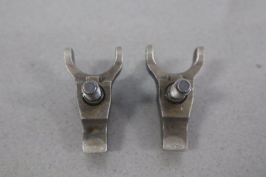 2005 Ford F250 6.0 Powerstroke OEM Fuel Injector Hold Downs (8)