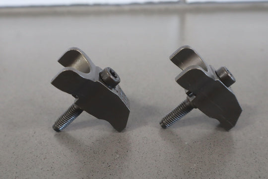 2005 Ford F250 6.0 Powerstroke OEM Fuel Injector Hold Downs (8)