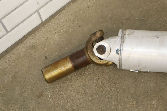 2005 GMC Sierra 2500 Aluminum Rear Drive Shaft