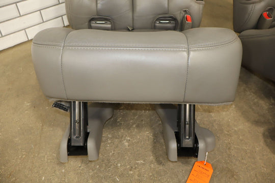 2005 GMC Yukon Denali SWB 2nd Row Captains Chairs Stone Gray