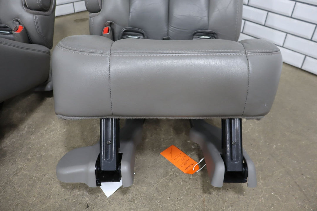 2005 GMC Yukon Denali SWB 2nd Row Captains Chairs Stone Gray