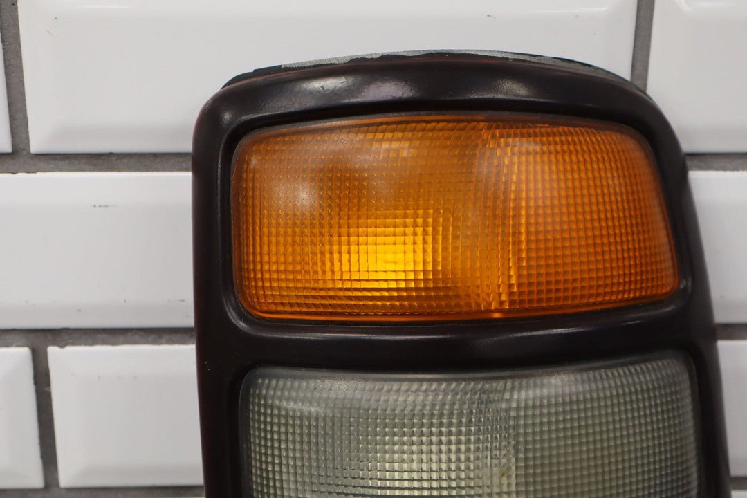 2005 GMC Yukon GMT800 Tail Light Set Left Right OEM