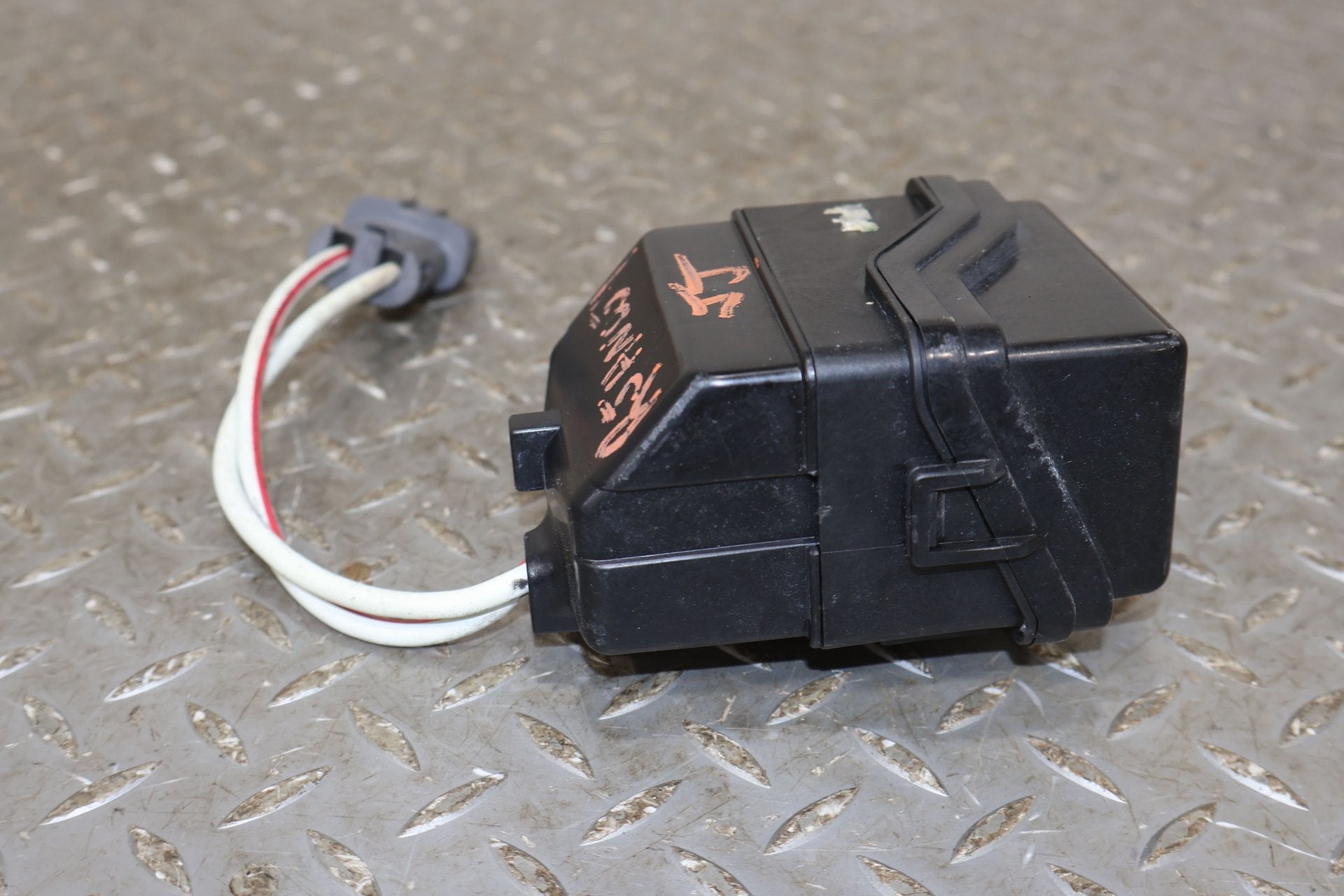 2005 Honda S2000- Engine Fuse Box