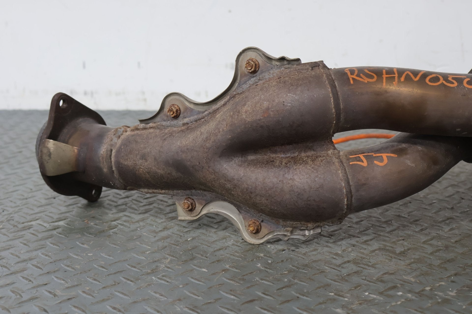 2005 Honda S2000- Exhaust Manifold