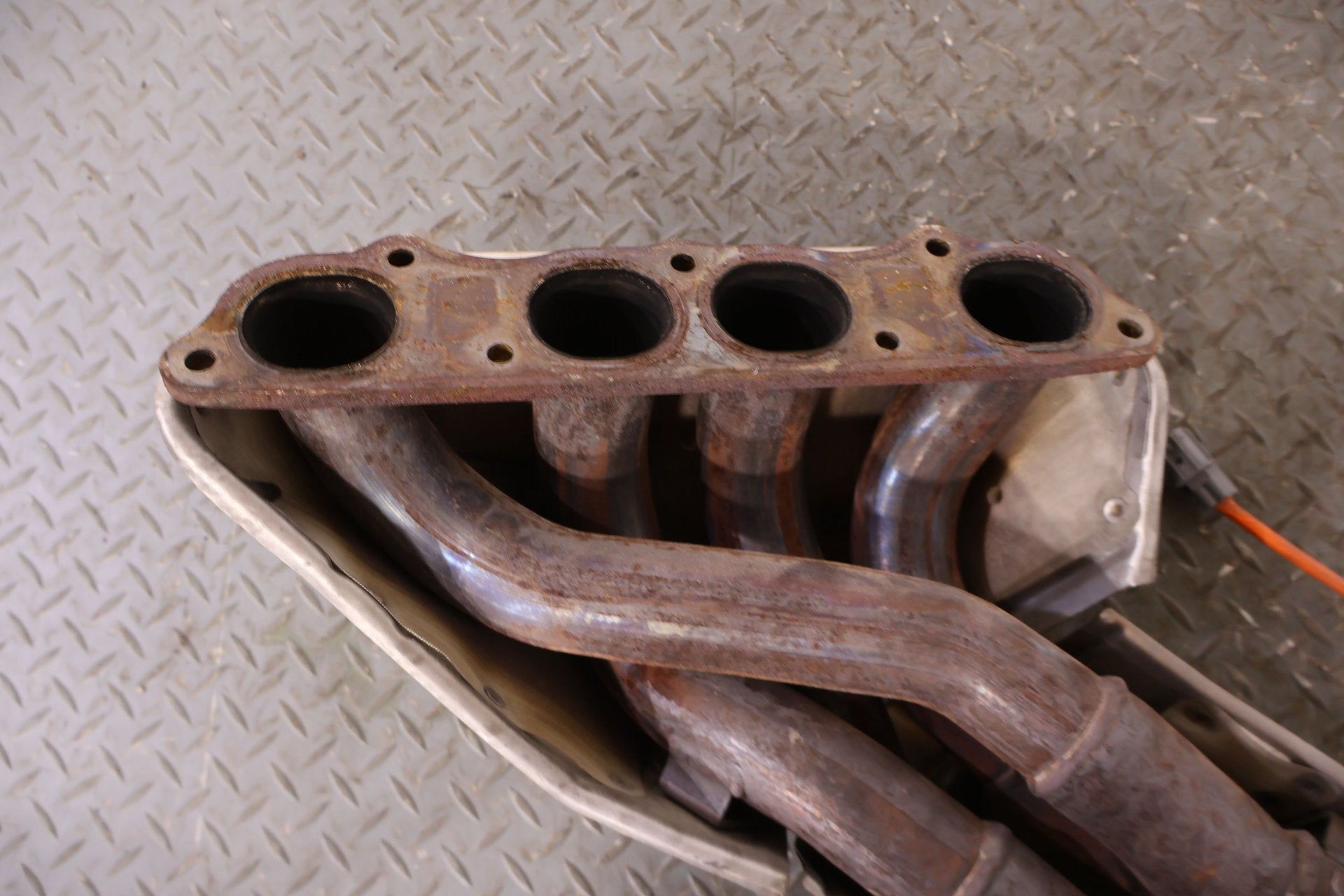 2005 Honda S2000- Exhaust Manifold