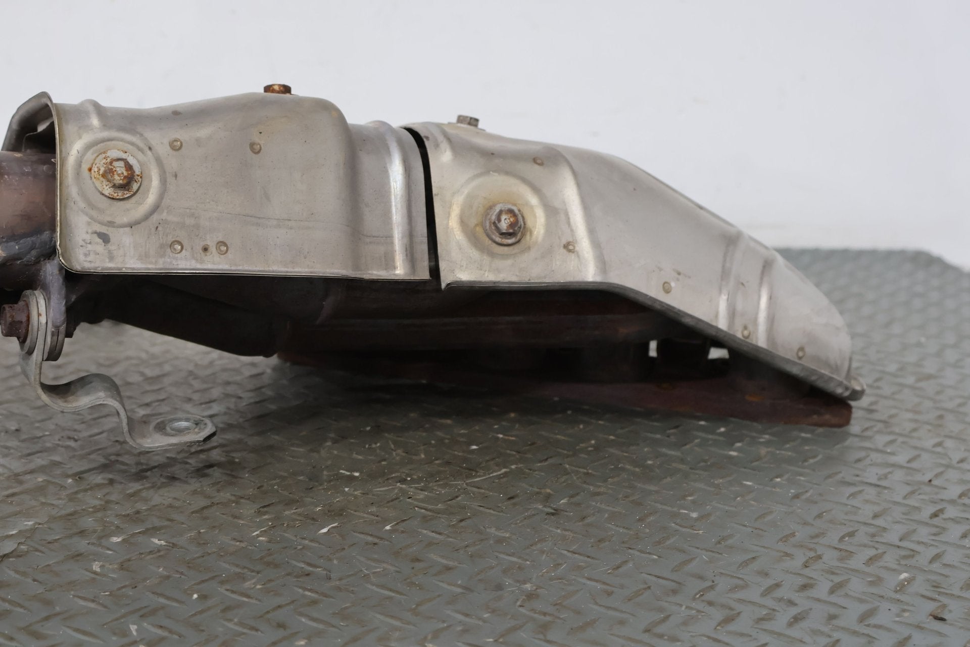 2005 Honda S2000- Exhaust Manifold