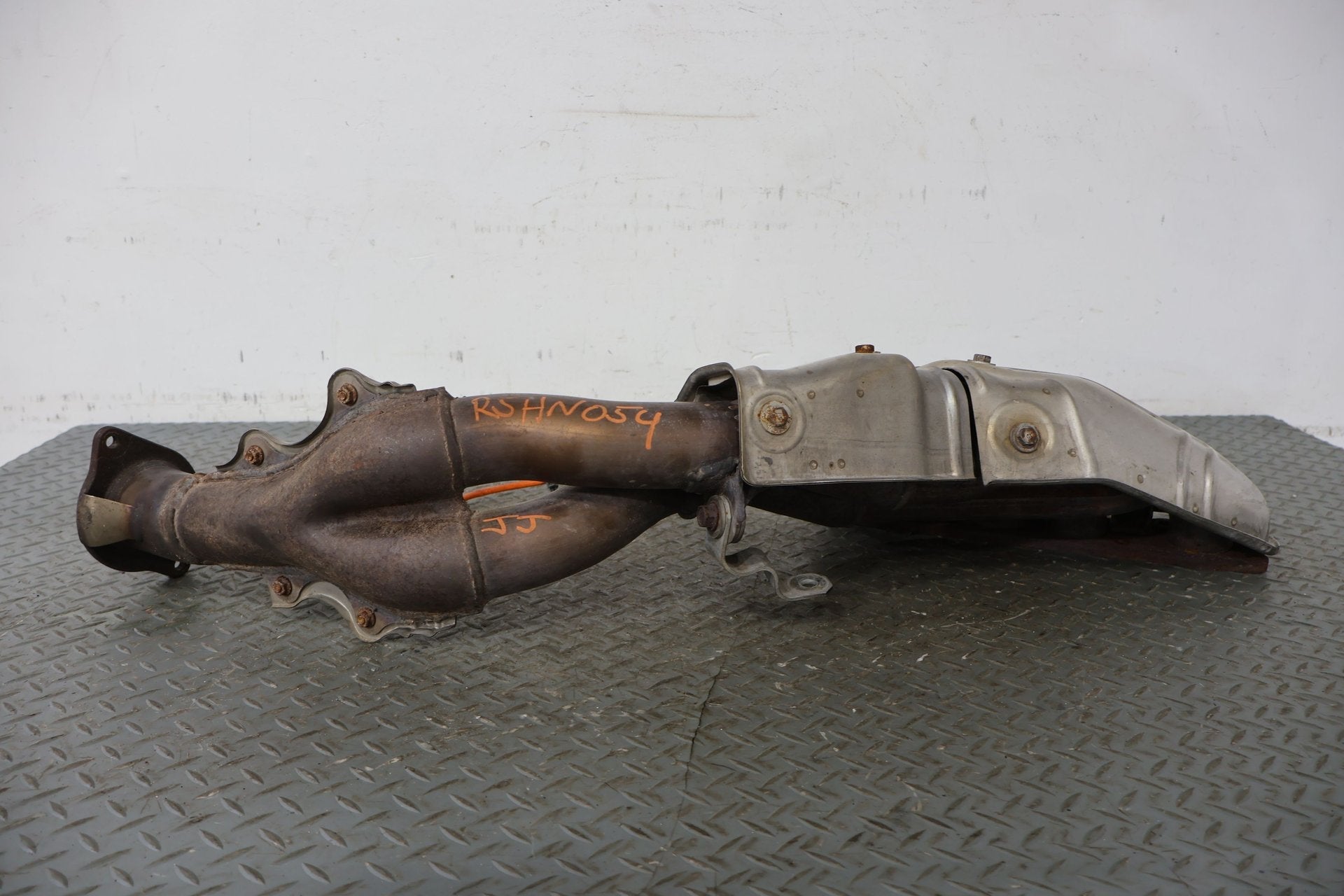 2005 Honda S2000- Exhaust Manifold