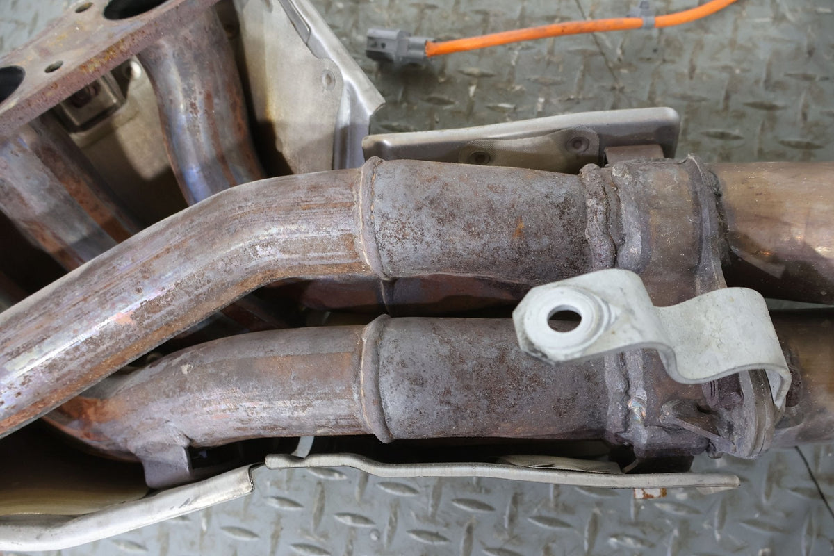 2005 Honda S2000- Exhaust Manifold
