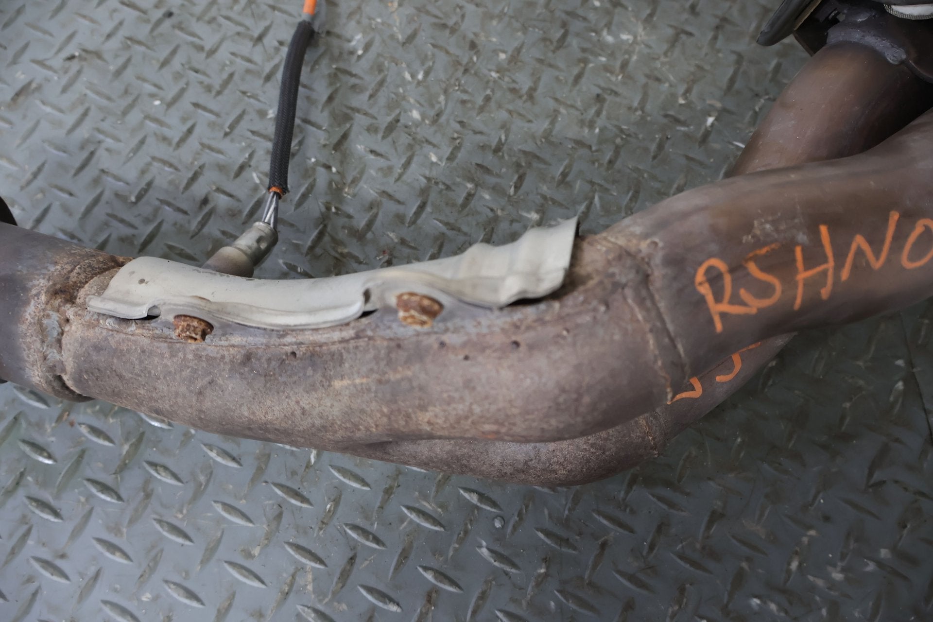 2005 Honda S2000- Exhaust Manifold