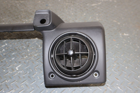 2005 Hummer H2- Dash Vent