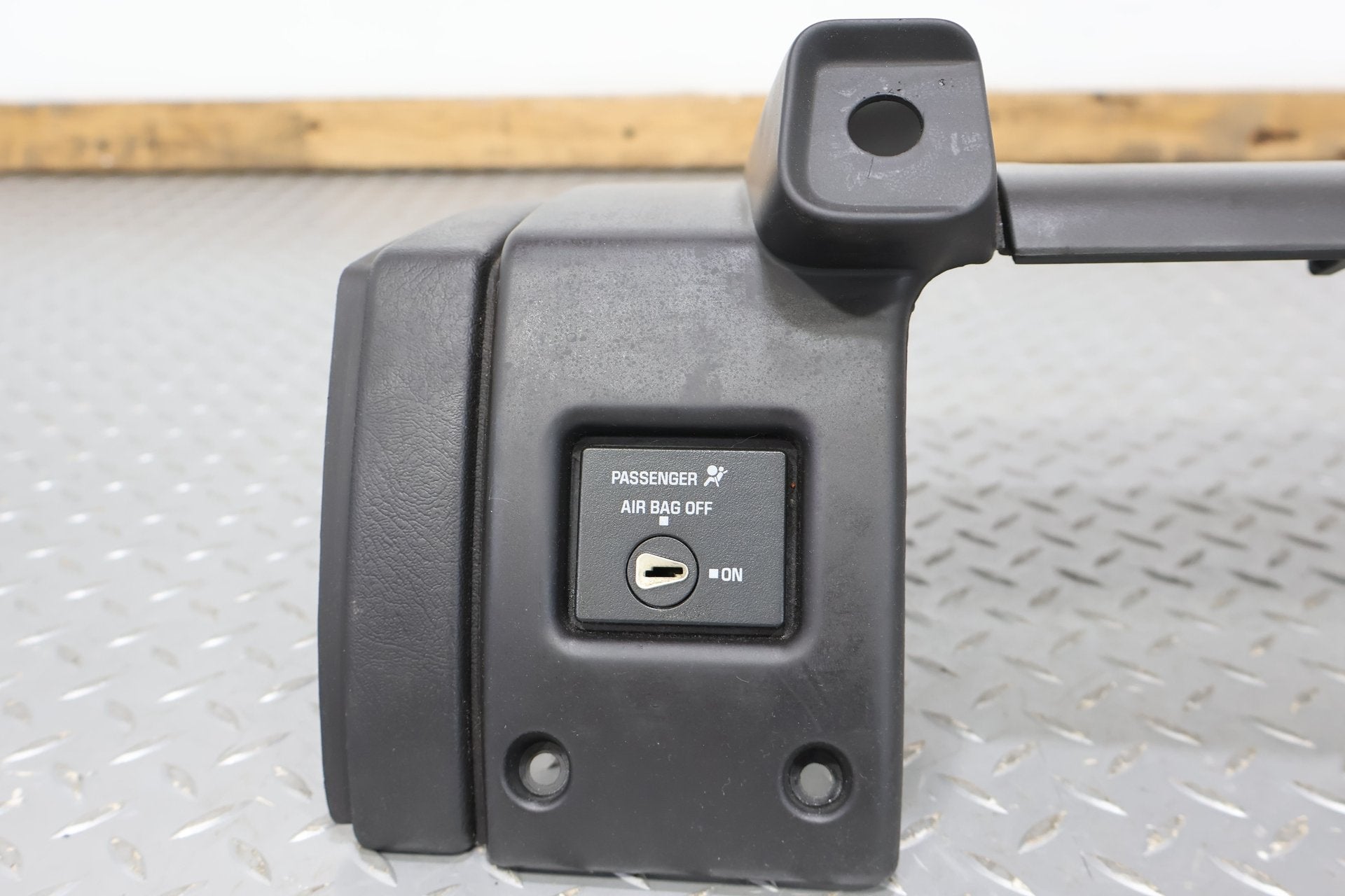 2005 Hummer H2- Dash Vent