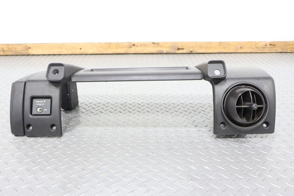 2005 Hummer H2- Dash Vent