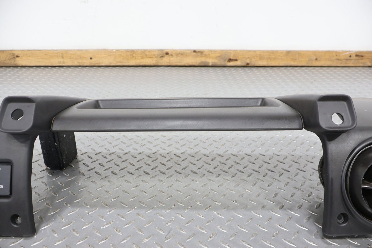 2005 Hummer H2- Dash Vent