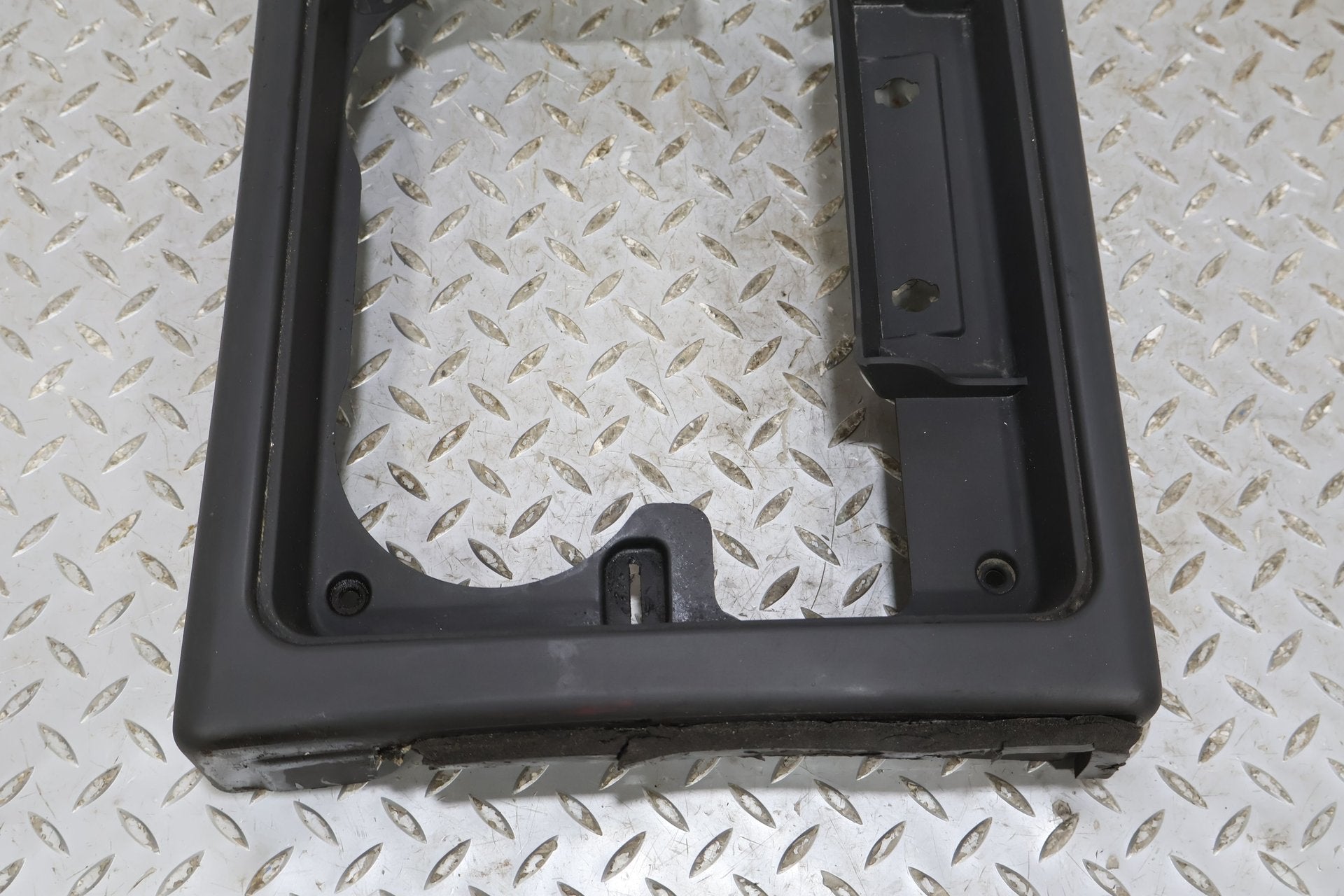 2005 Hummer H2- Front Console
