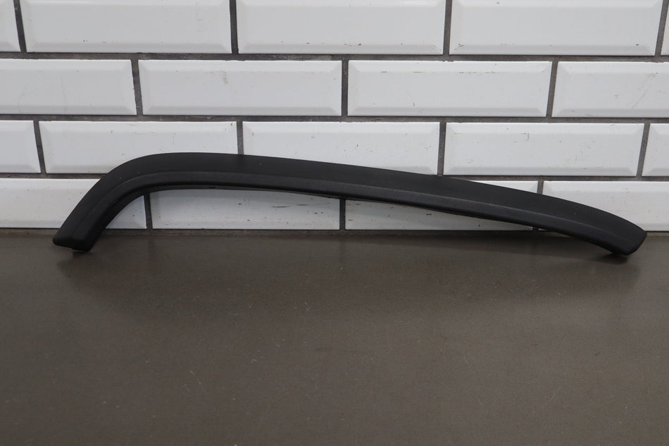2005 Hummer H2 Left Front Wheel Arch Moulding Stealth Gray 46
