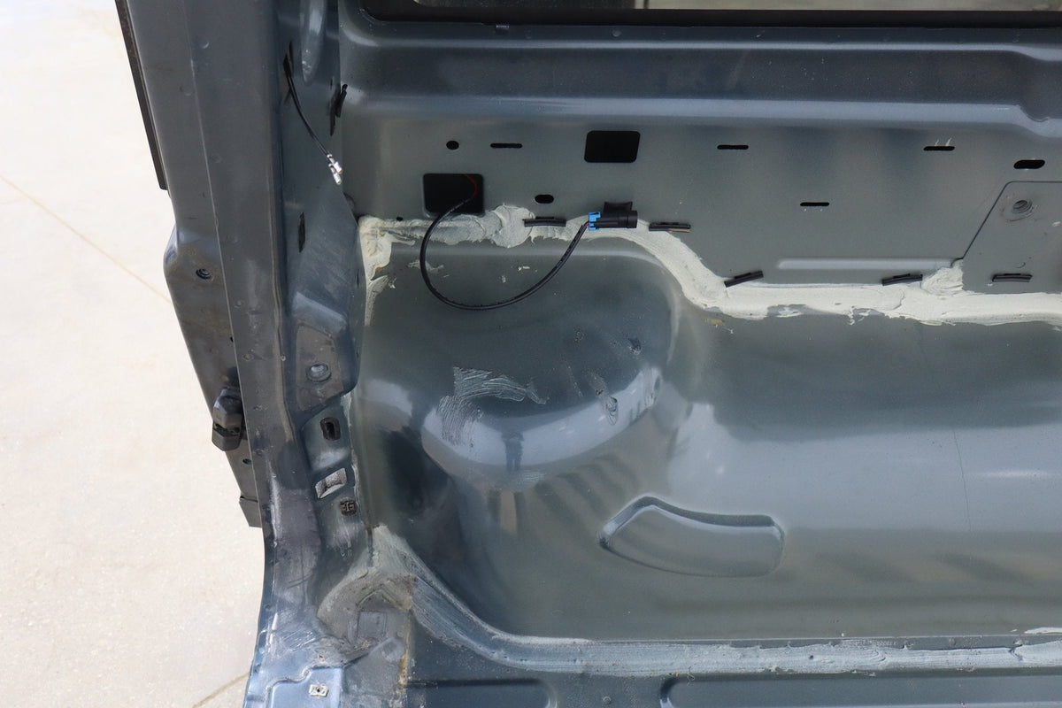 2005 Hummer H2 Left Quarter Panel