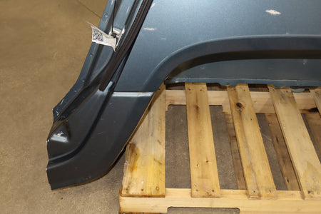 2005 Hummer H2 Left Quarter Panel