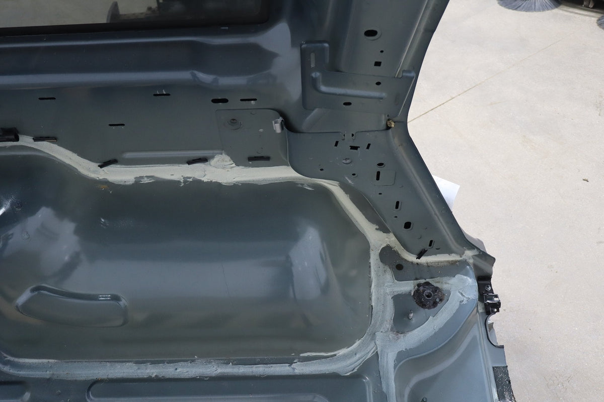 2005 Hummer H2 Left Quarter Panel
