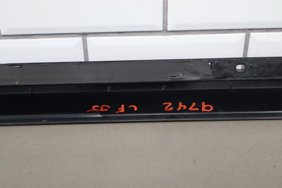 2005 Hummer H2 Left Roof Mould OEM