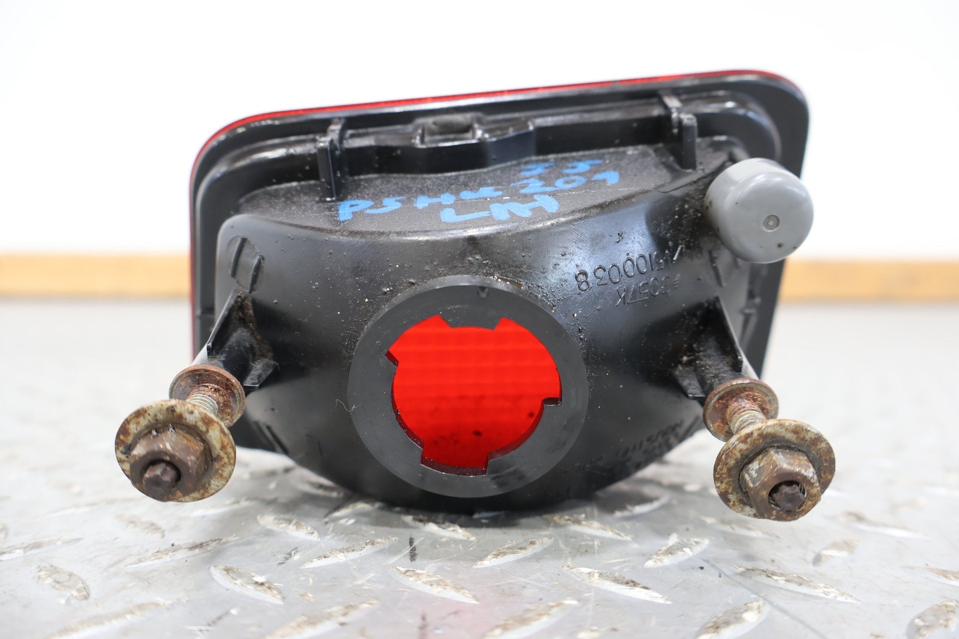 2005 Hummer H2- Left Tail Light