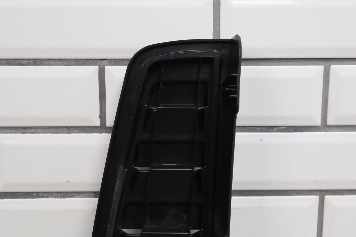 2005 Hummer H2 Pair - Tail Lamp Garish