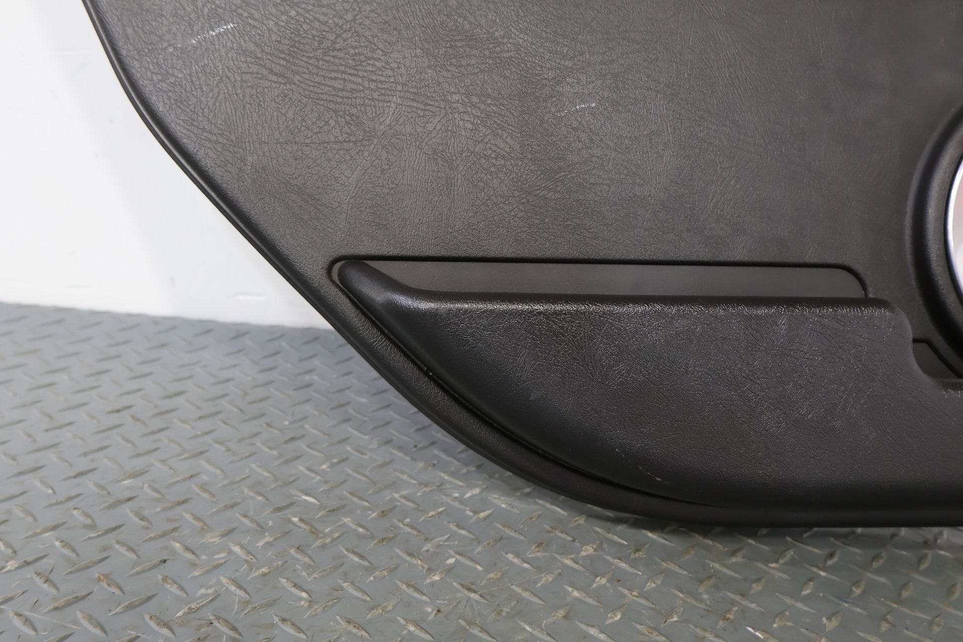 2005 Hummer H2- Rear Door Trim