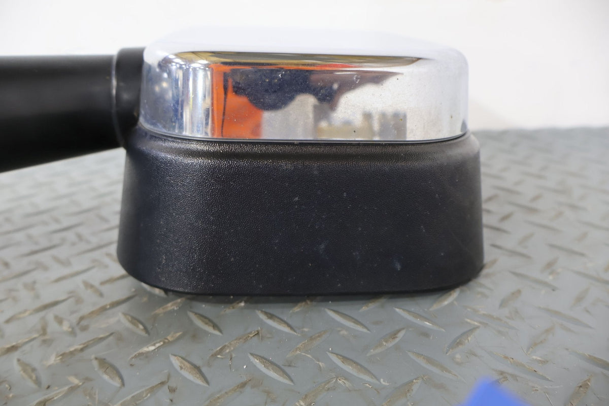 2005 Hummer H2- Right Door Mirror