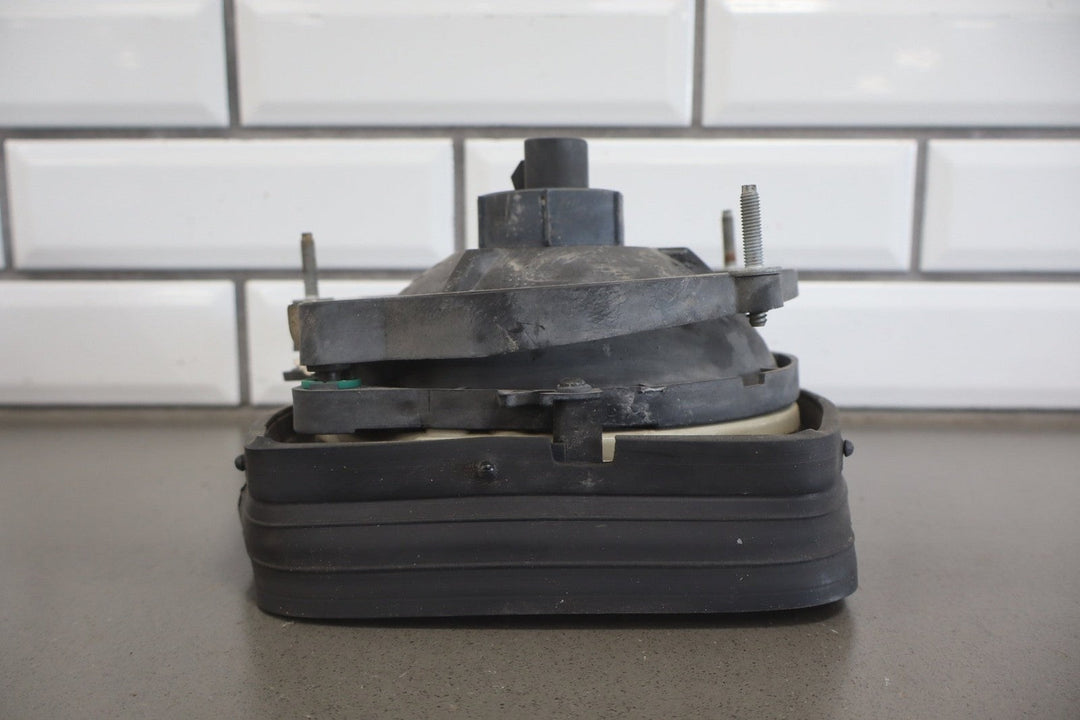 2005 Hummer H2 Right Headlamp W/Turn Signal OEM *Hazy*