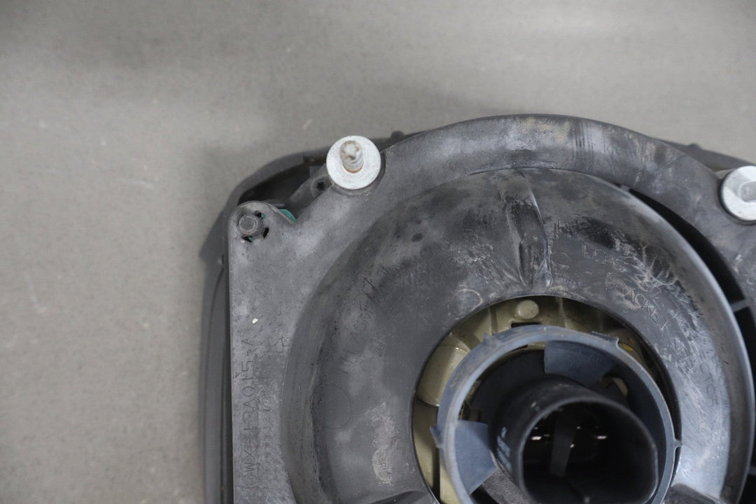 2005 Hummer H2 Right Headlamp W/Turn Signal OEM *Hazy*