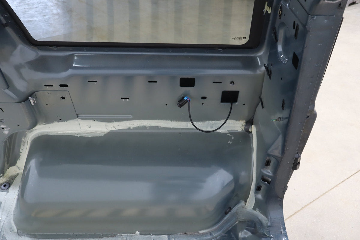2005 Hummer H2 Right Quarter Panel