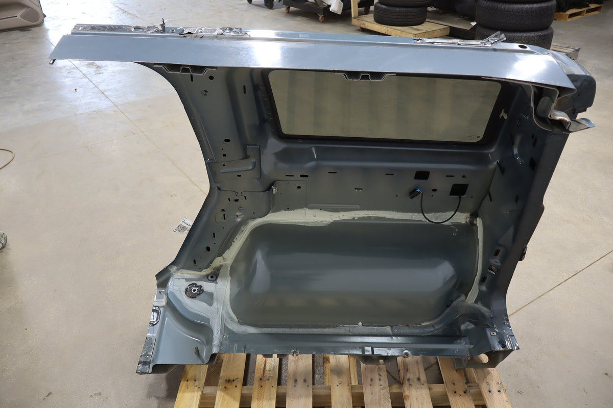 2005 Hummer H2 Right Quarter Panel