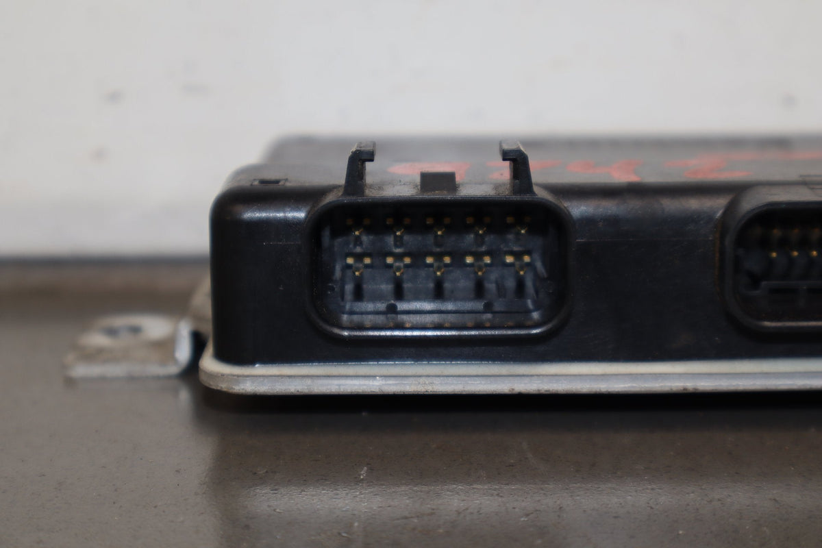 2005 Hummer H2 Tac Module OEM