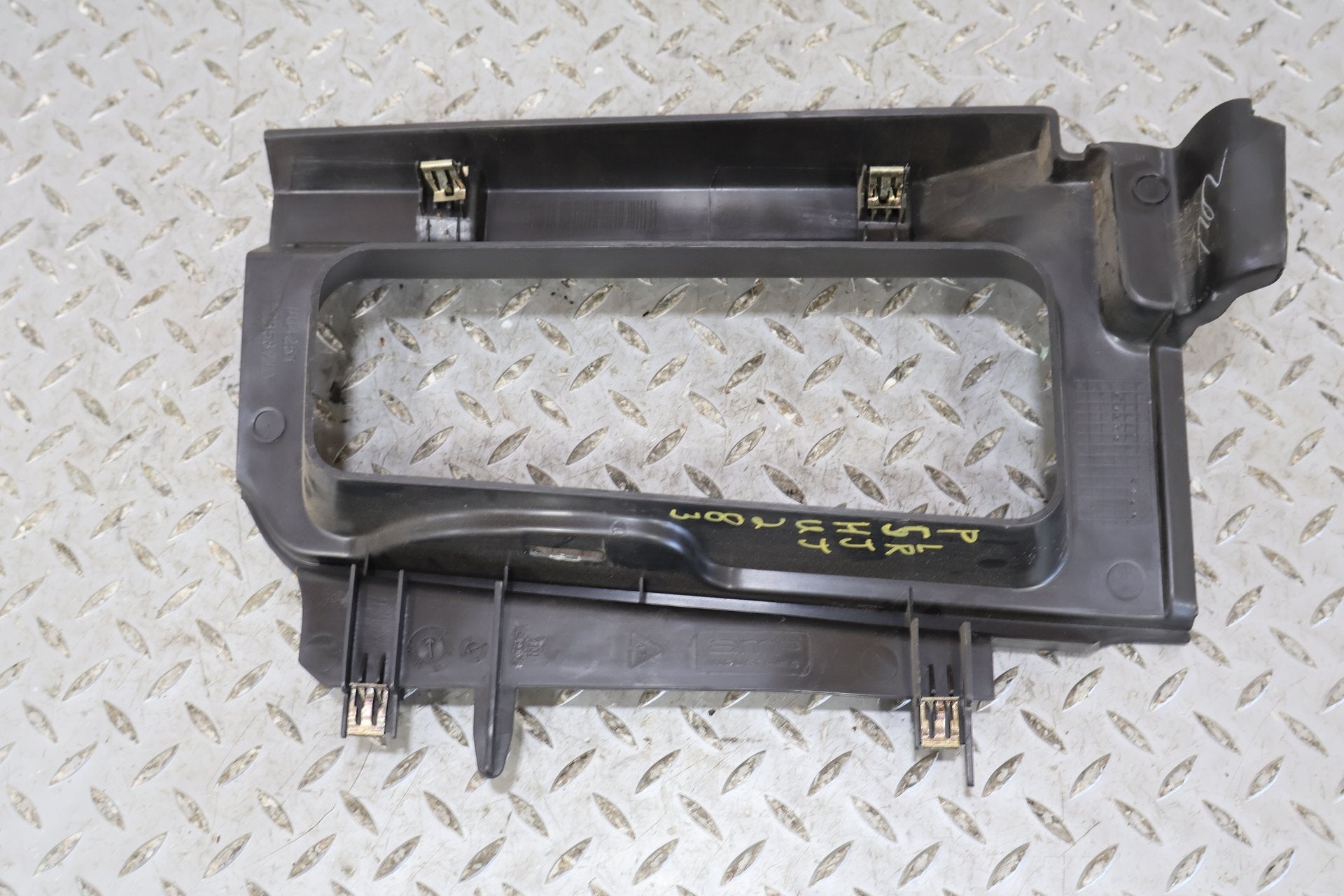 2005 Hummer H2- Trim Panel
