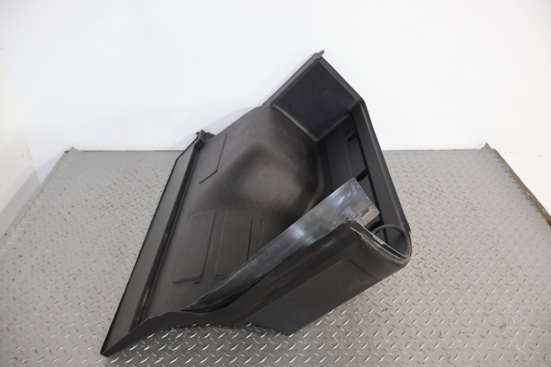 2005 Hummer H2- Trim Panel