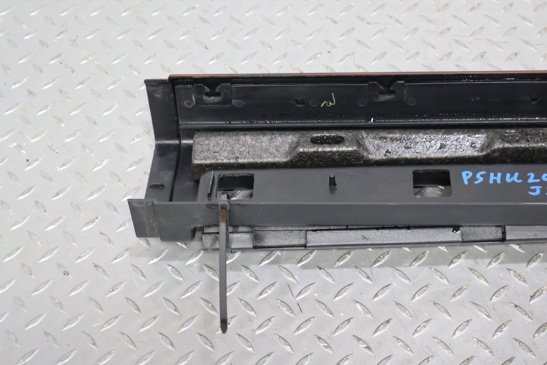 2005 Hummer H2- Trim Panel