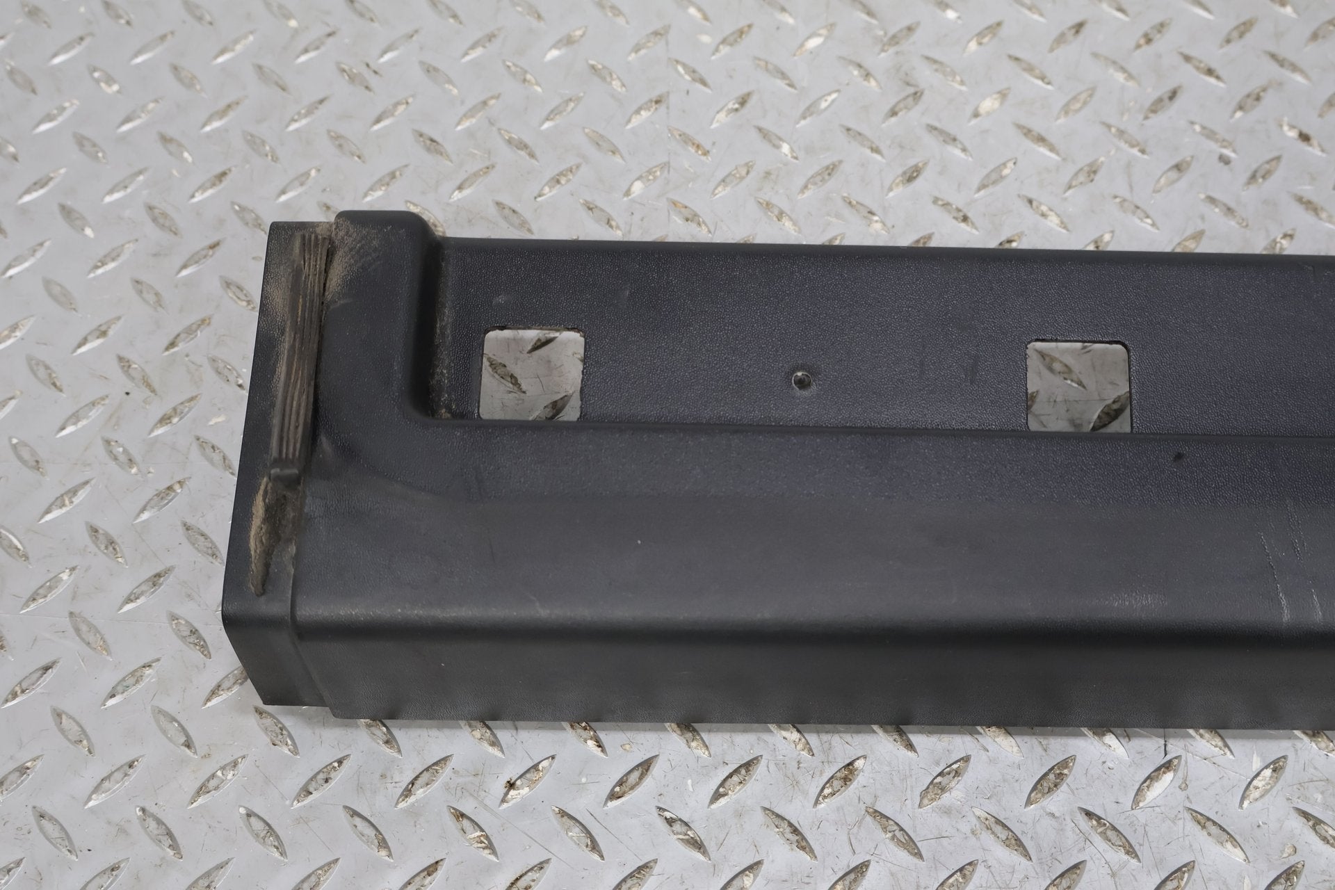2005 Hummer H2- Trim Panel