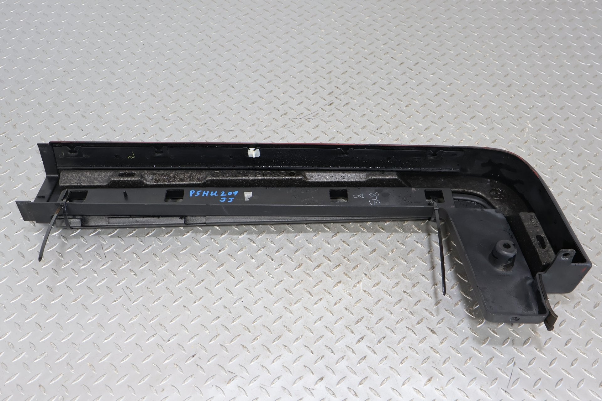 2005 Hummer H2- Trim Panel