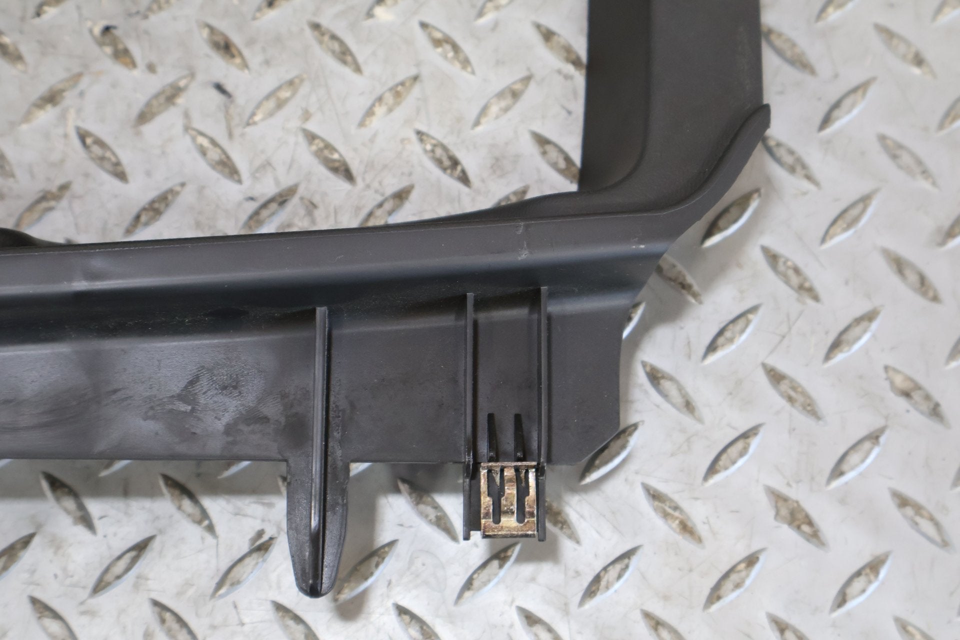 2005 Hummer H2- Trim Panel