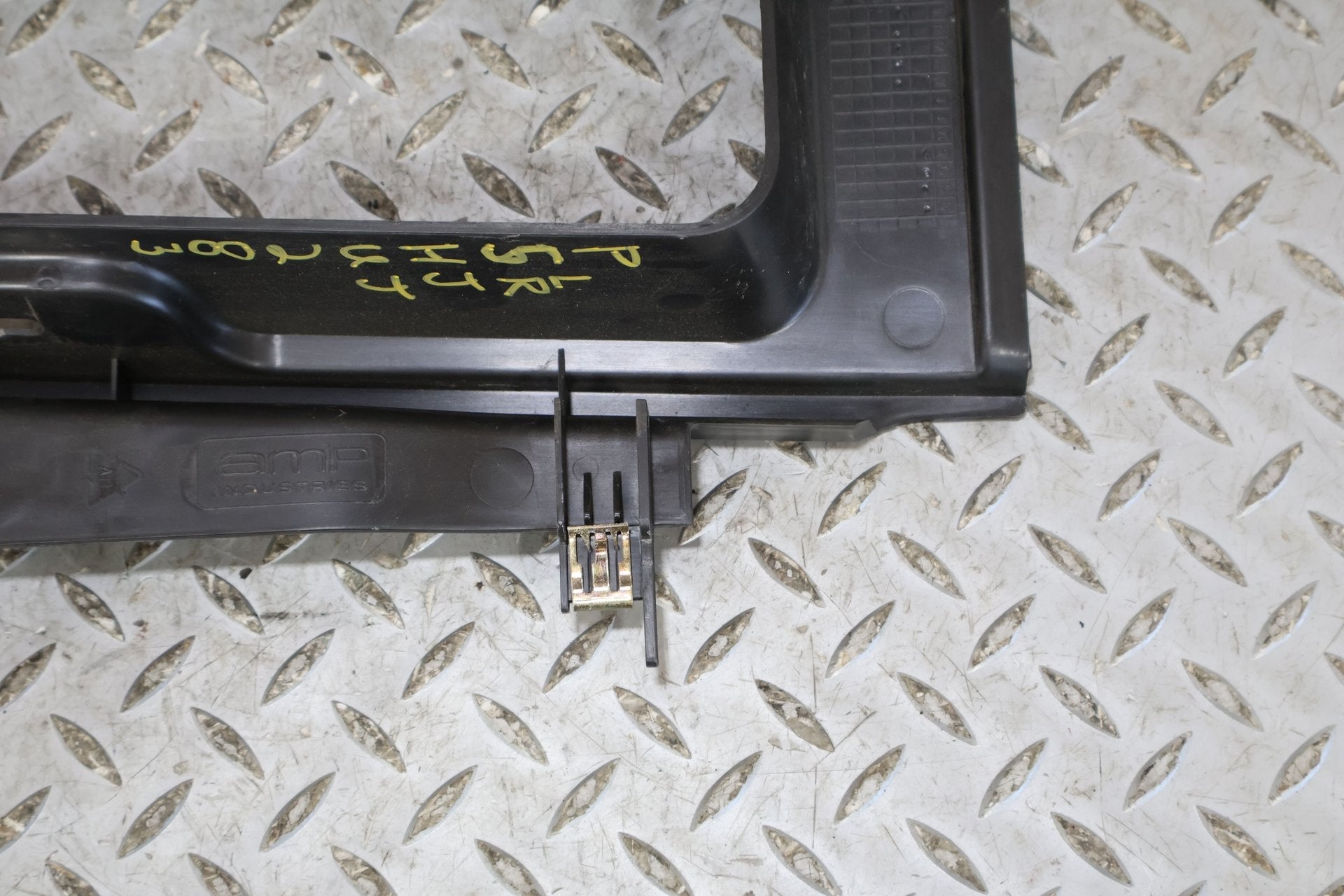 2005 Hummer H2- Trim Panel