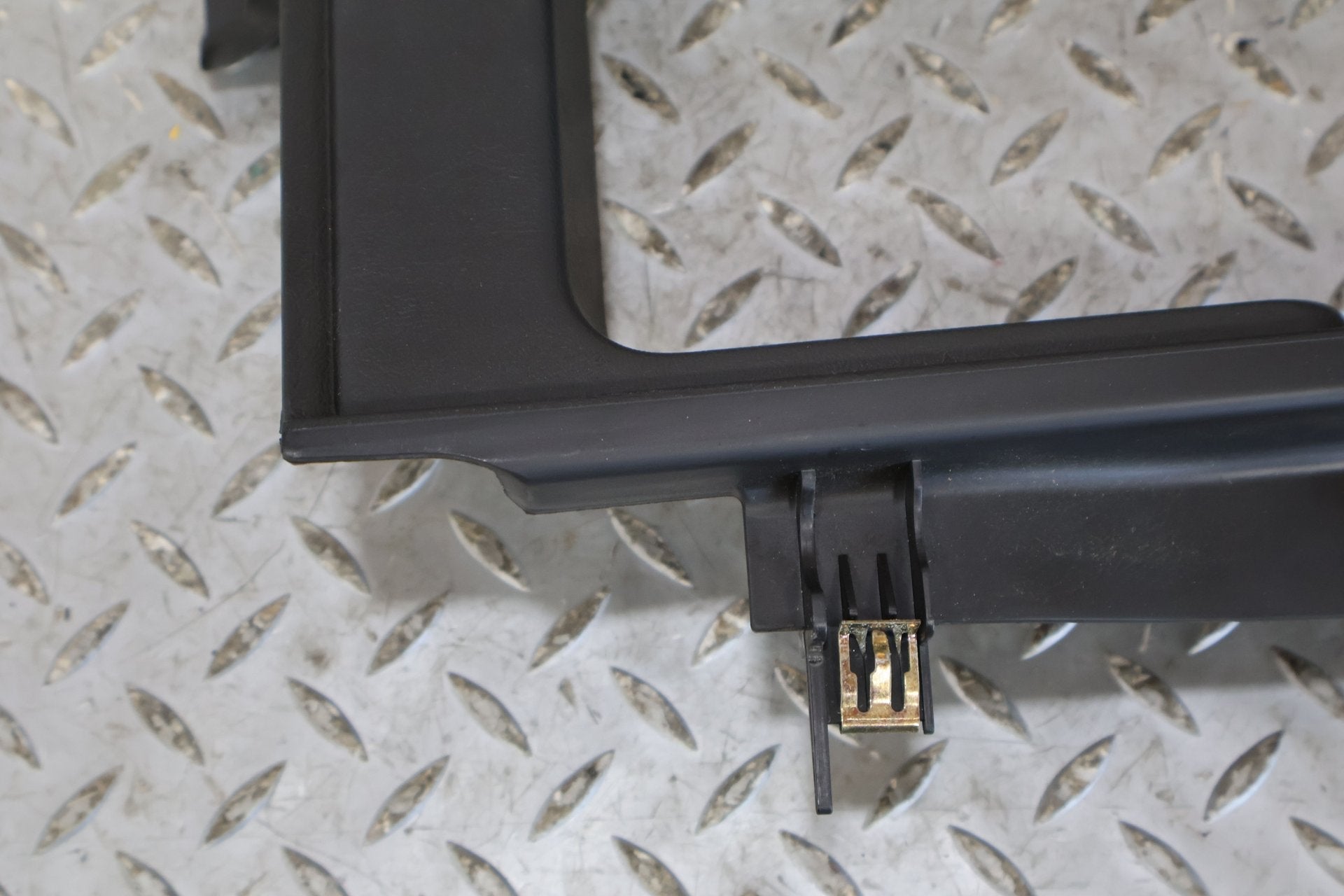 2005 Hummer H2- Trim Panel