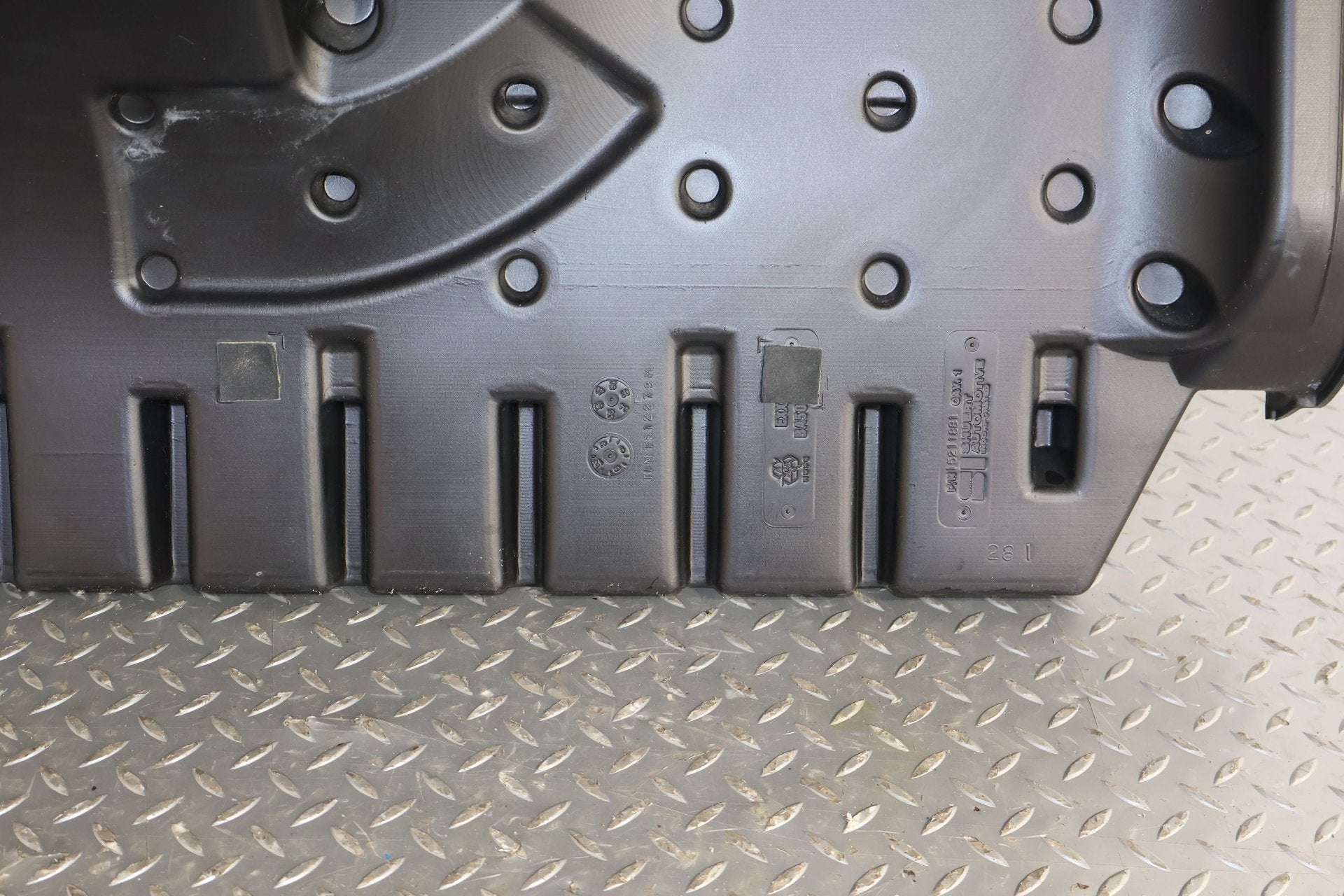 2005 Hummer H2- Trim Panel