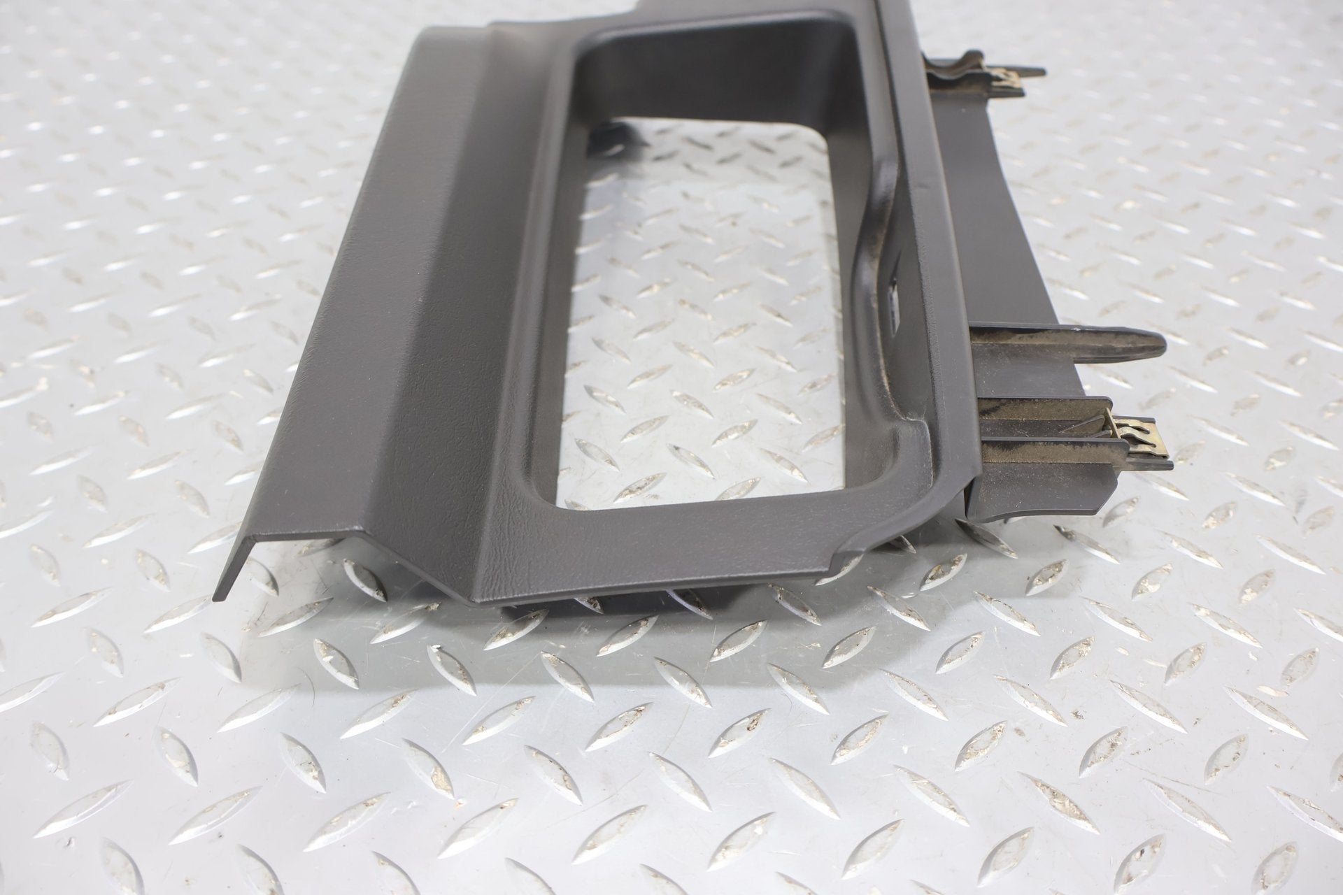 2005 Hummer H2- Trim Panel