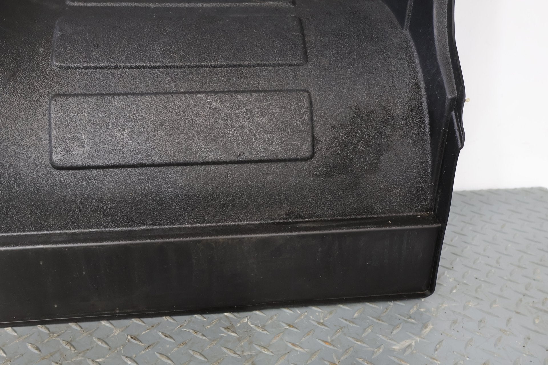 2005 Hummer H2- Trim Panel