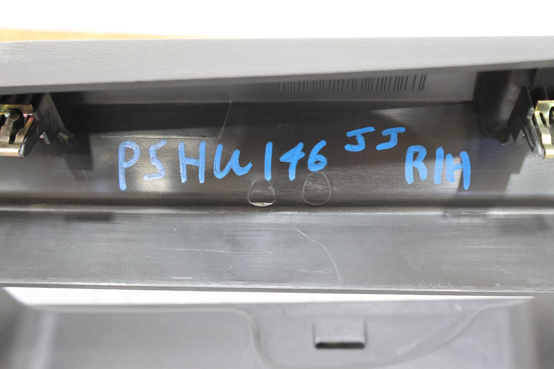 2005 Hummer H2- Trim Panel