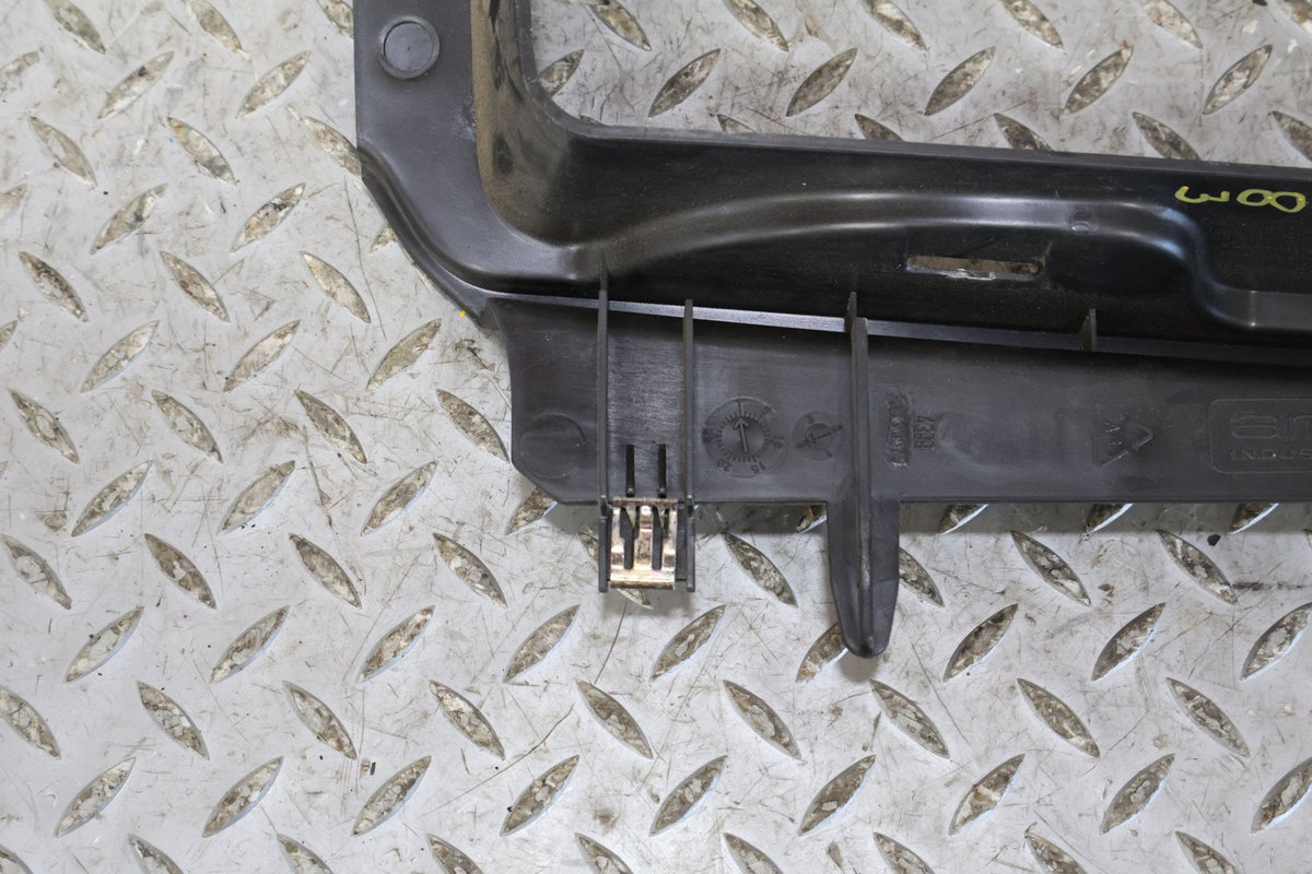 2005 Hummer H2- Trim Panel