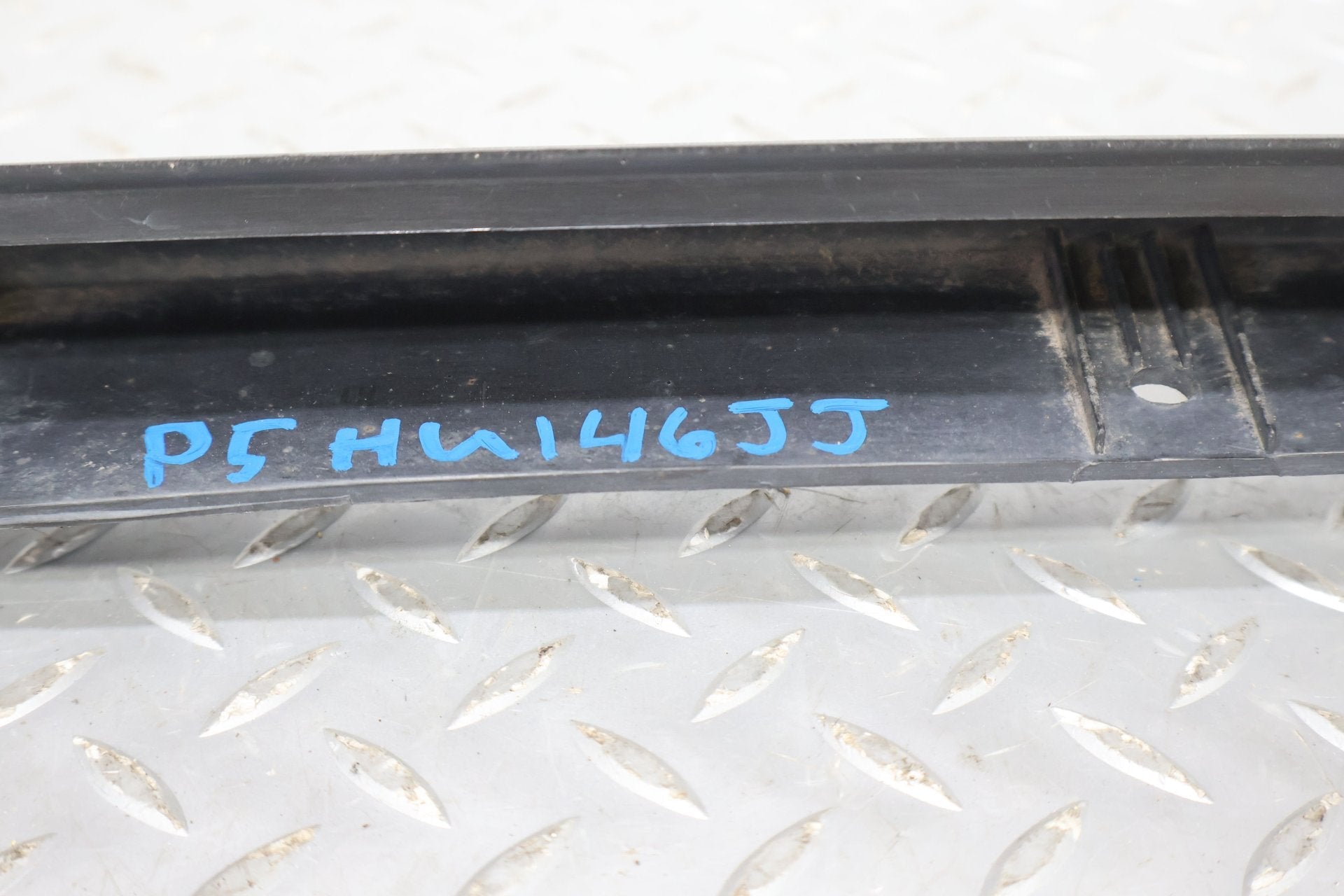 2005 Hummer H2- Wheel Arch Flare