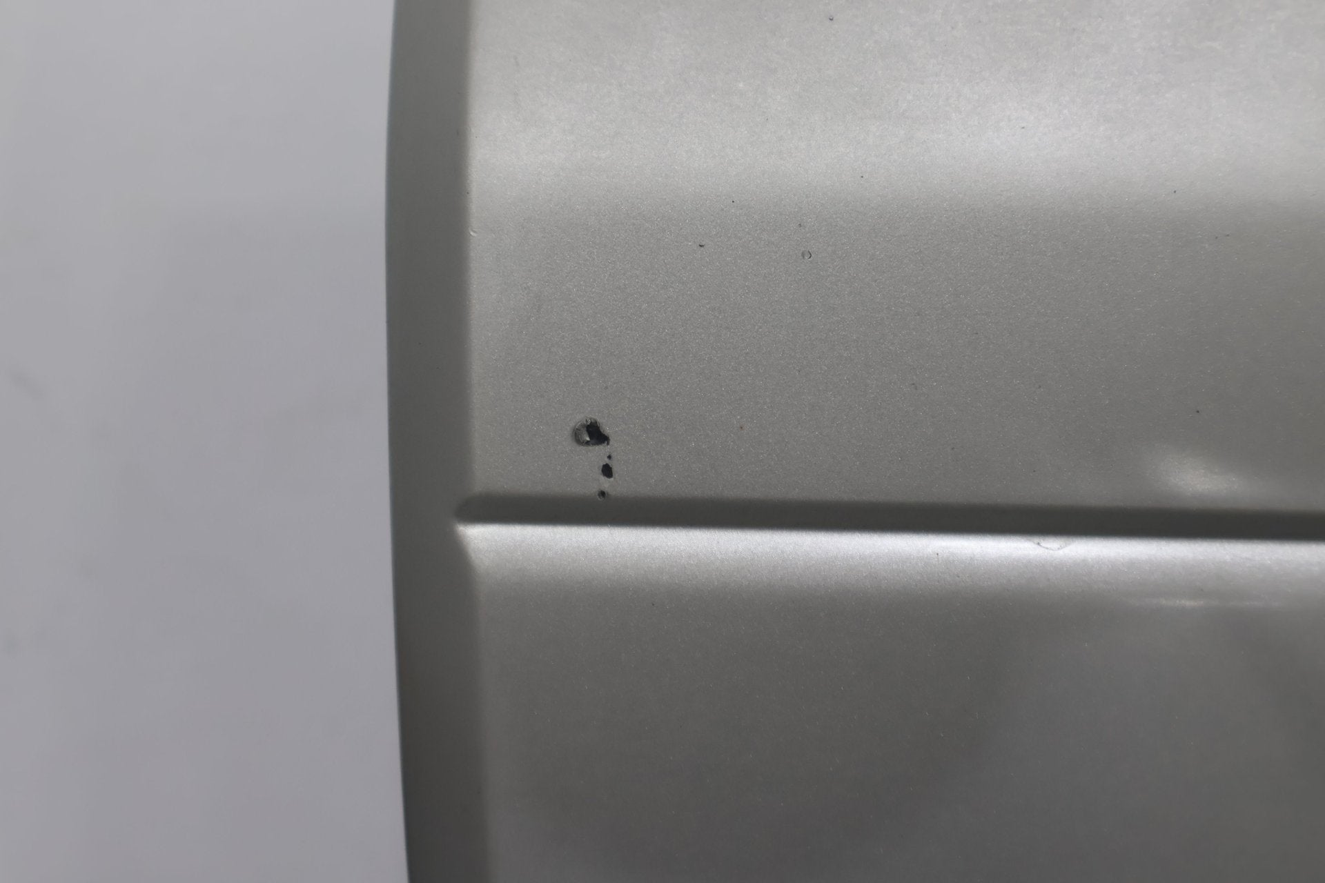 2005 Lexus GX470- REAR DOOR MOULDING